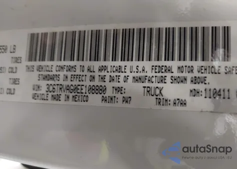2014 Ram Promaster 1500 Low Roof z USA, uszkodzony, nr VIN 3C6TRVAG0EE108880